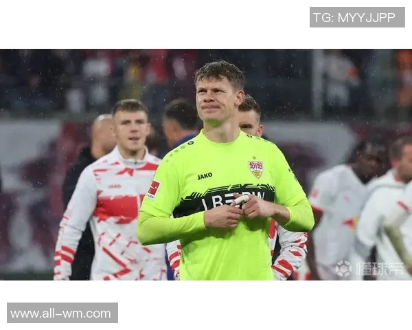 法尔克透露诺伊尔退役后乌尔比希将成一号门将斯图争取低价签努贝尔